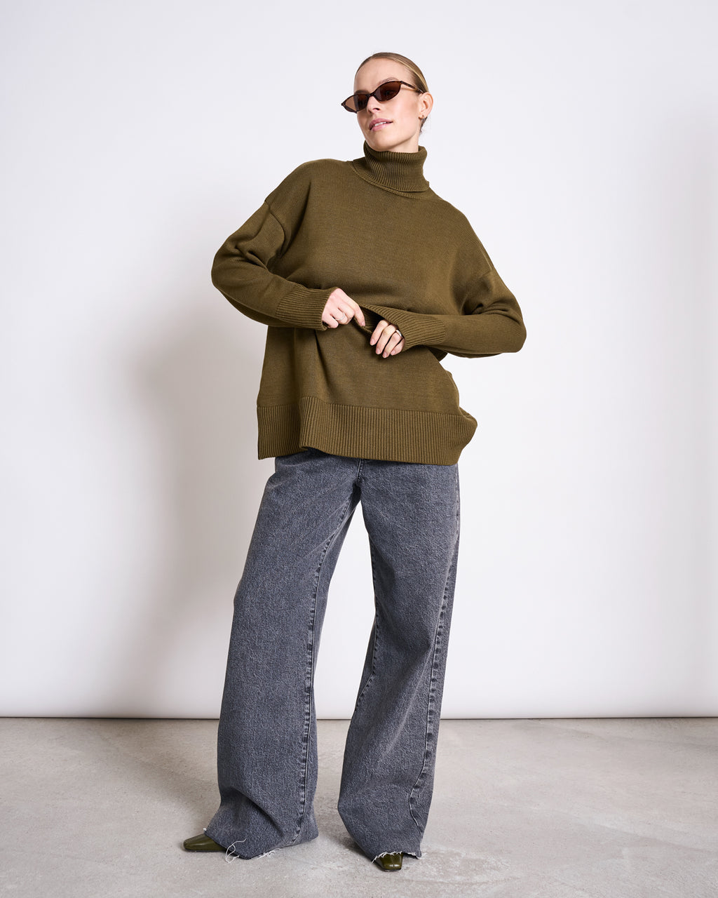 TURTLENECK MUA WOODY OLIVE GOTS Longsleeve jan-n-june 4