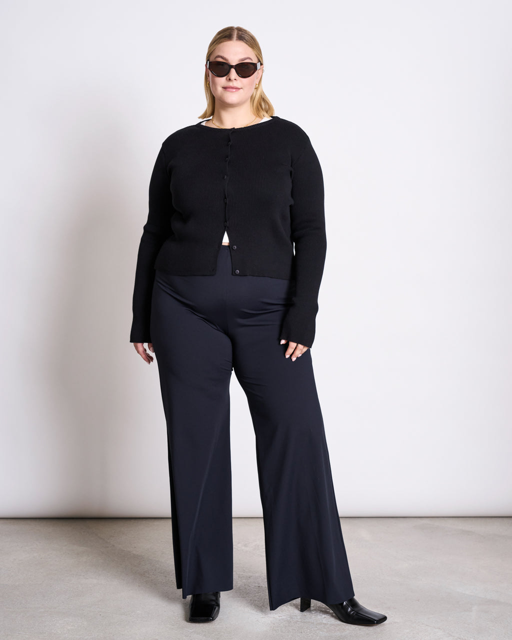 CREWNECK CARDIGAN GLIMT BLACK GOTS Cardigans jan-n-june 12