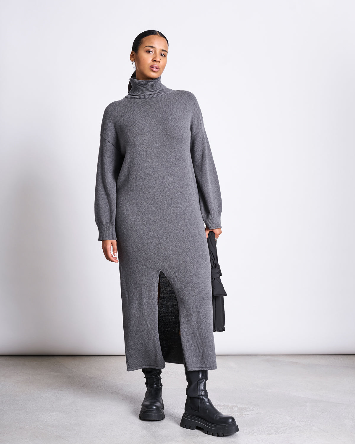 MIDI KNIT DRESS INARI DARK GREY GOTS Knit Dress jan-n-june 1