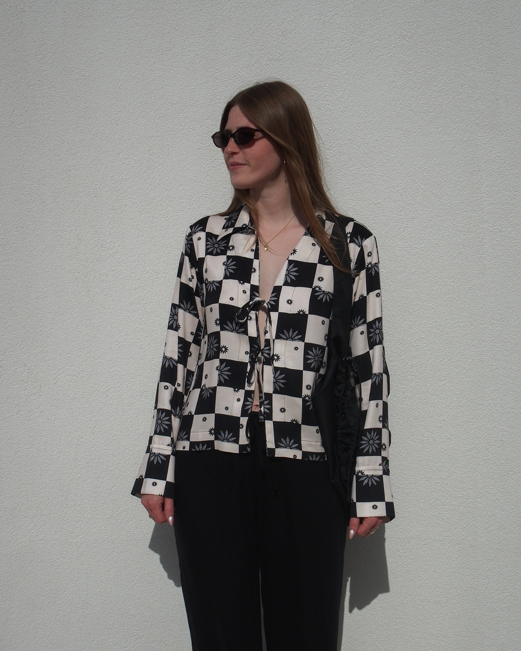 TIE BLOUSE KALUZ FLORAL SQUARE PRINT Blouses jan-n-june 5