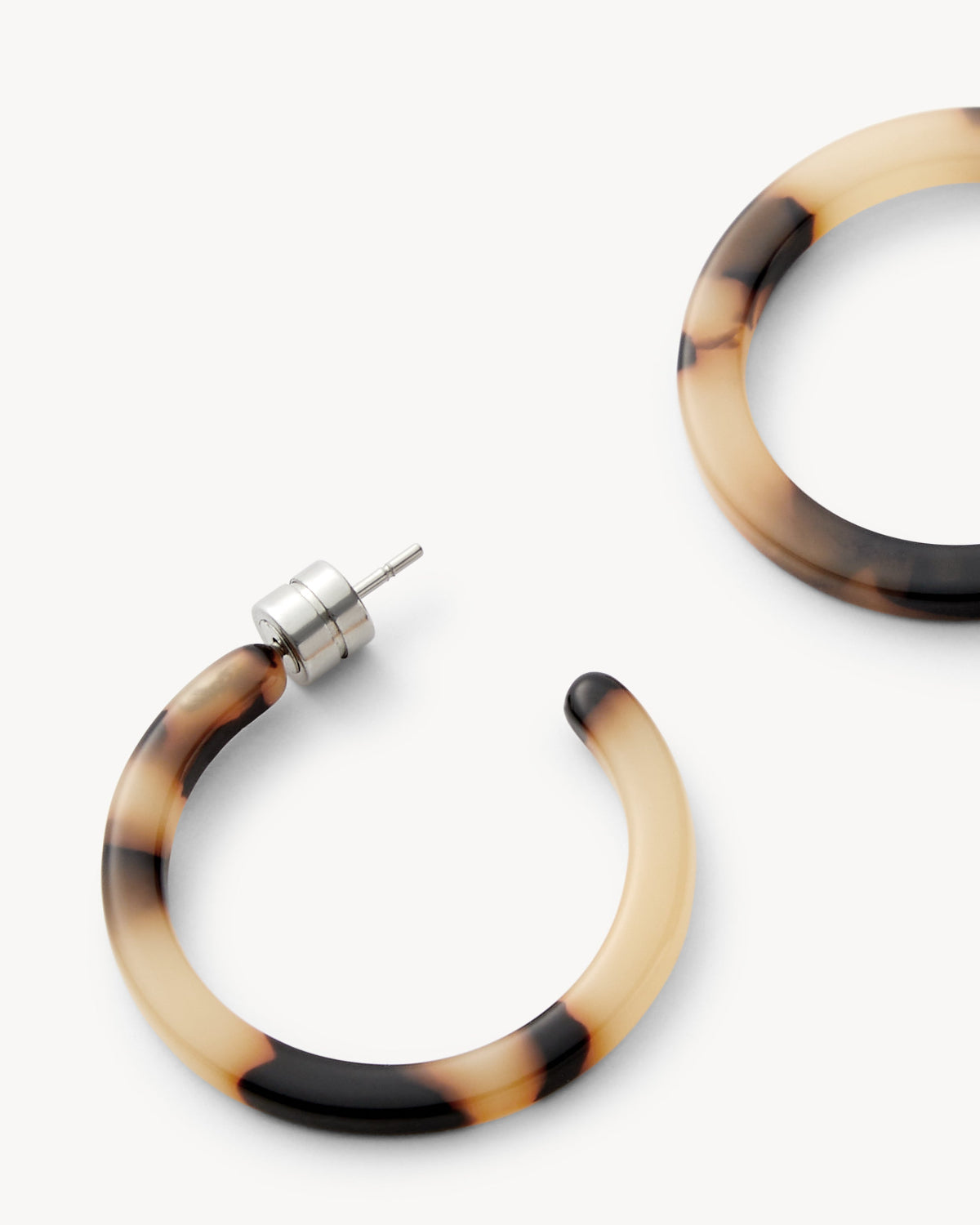 MACHETE MINI HOOPS BLONDE TORTOISE jan-n-june 3