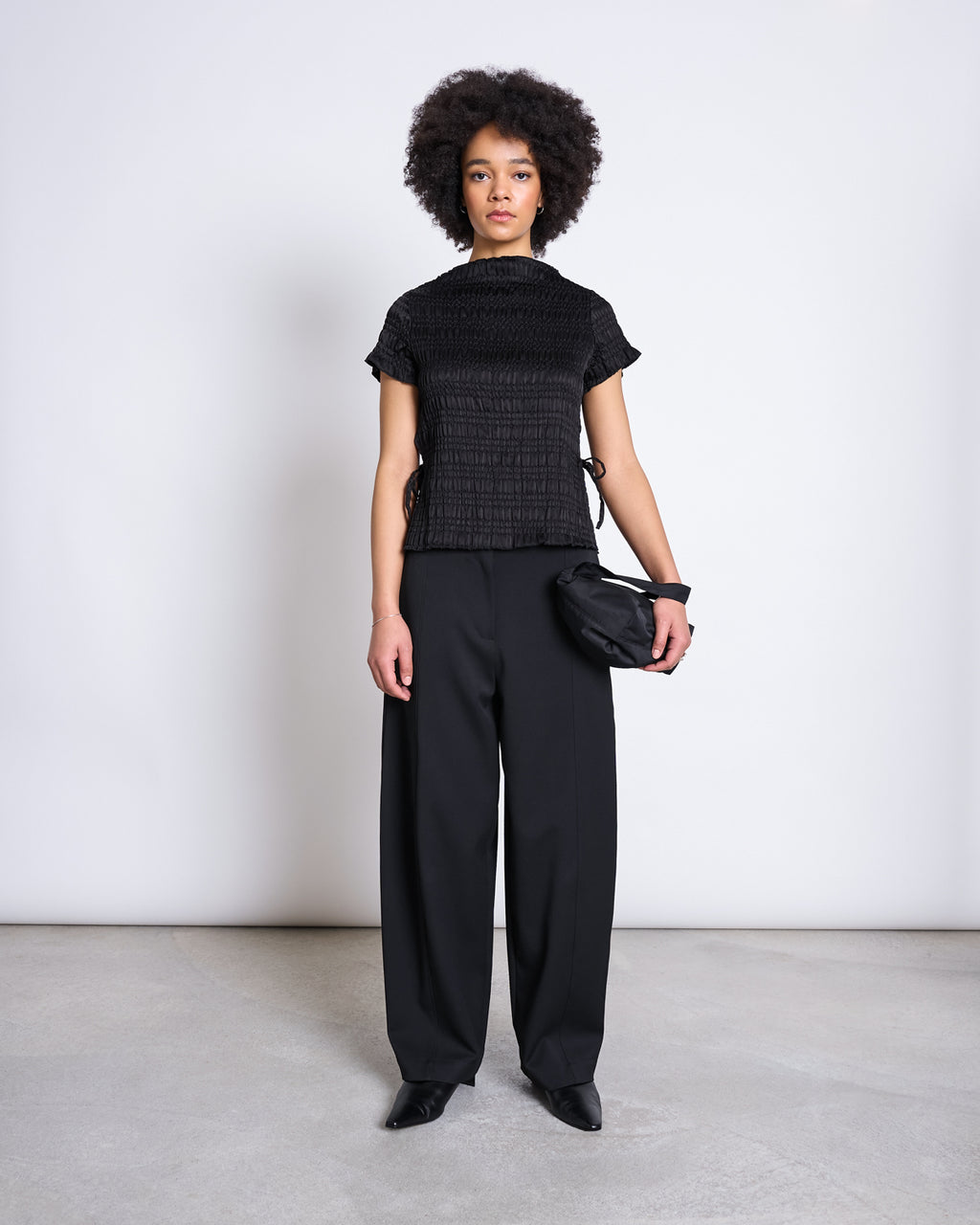 SMOCKED T-SHIRT FERN BLACK T-shirt jan-n-june 2