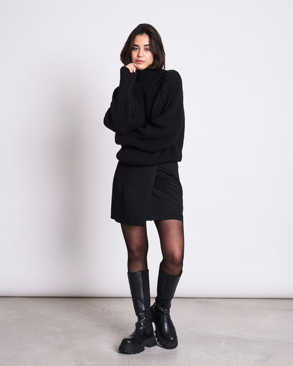 MINI SKIRT FILIA BLACK Mini Skirt jan-n-june 7
