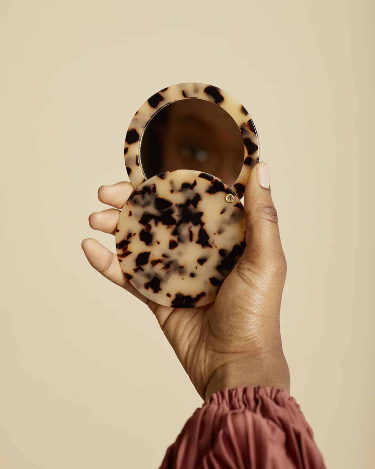 MACHETE CIRCLE MIRROR BLONDE TORTOISE jan-n-june 3